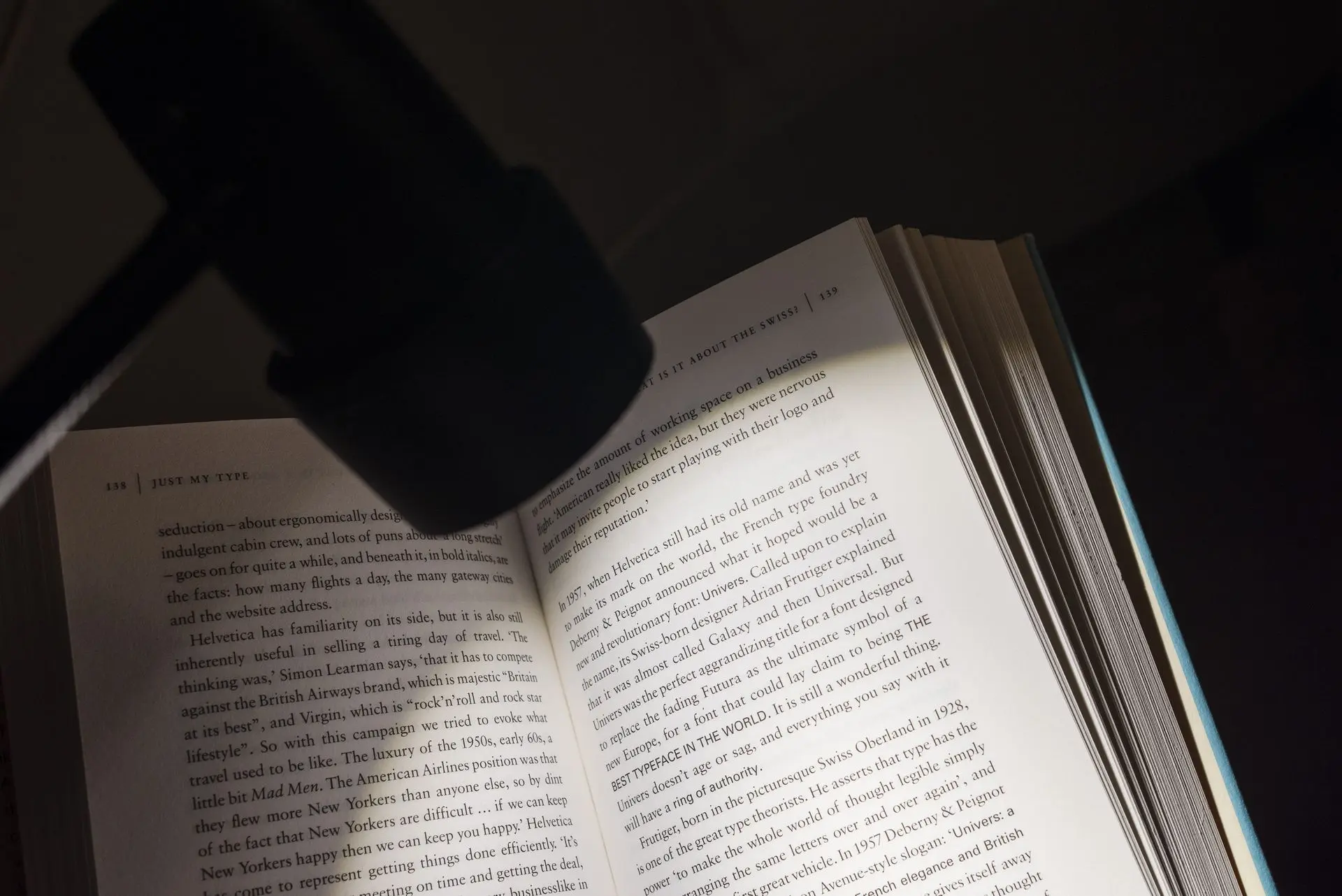 Omnilux specialist reading light picture